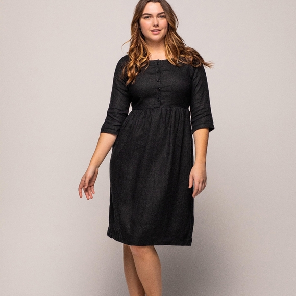Pyne & Smith Dresses & Skirts - Pyne & Smith Model No. 12 dress in Black